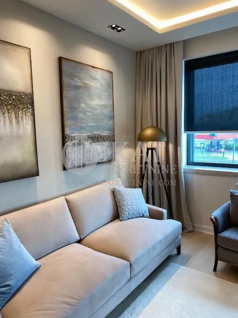 Izdavanje, dvosoban stan, 50m², Novi Beograd Sve Podlokacije, Beograd