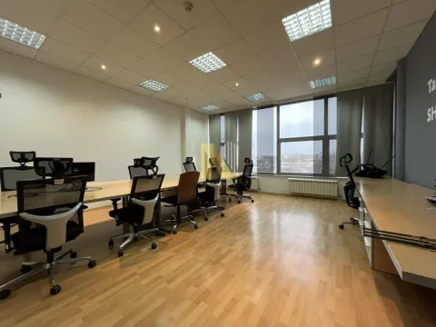 Rent, office space, 736m², Salajka, Novi Sad Sve Podlokacije - image 33