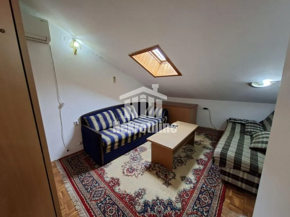Rent, one bedroom apartment, 40m², Čukarička Padina, Beograd