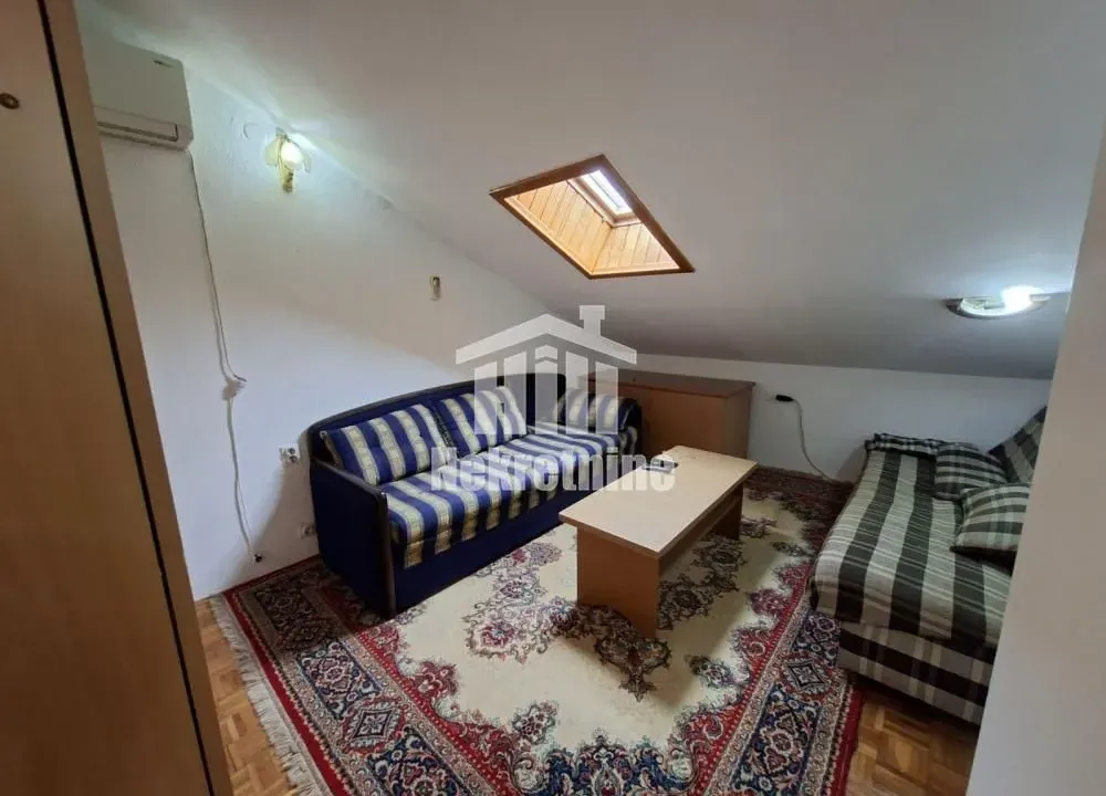 Rent, one bedroom apartment, 40m², Čukarička Padina, Beograd