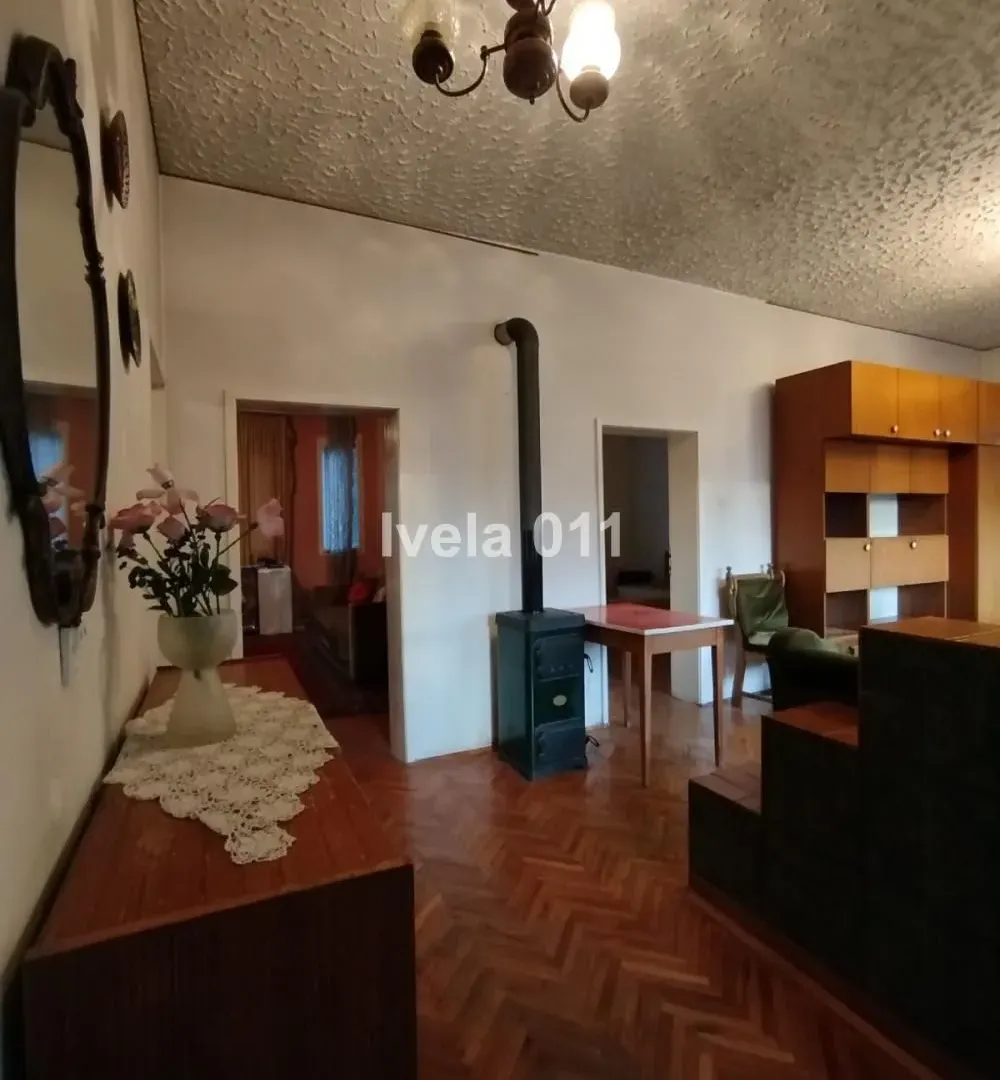 Sale, four bedroom apartment, 108m², Autokomanda, Voždovac Sve Podlokacije