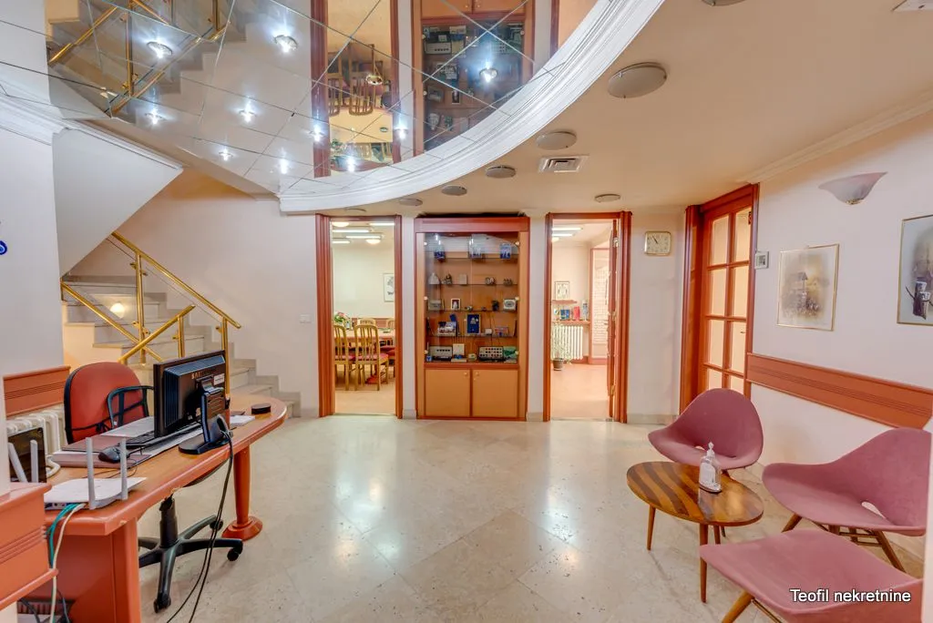 Sale, house, 285m², Bezanijska Kosa 1, Bežanijska Kosa Sve Podlokacije