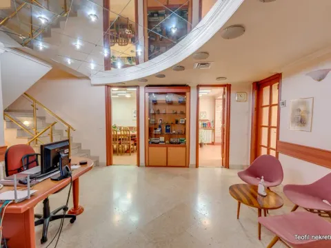 Sale, house, 285m², Bezanijska Kosa 1, Bežanijska Kosa Sve Podlokacije - image 5
