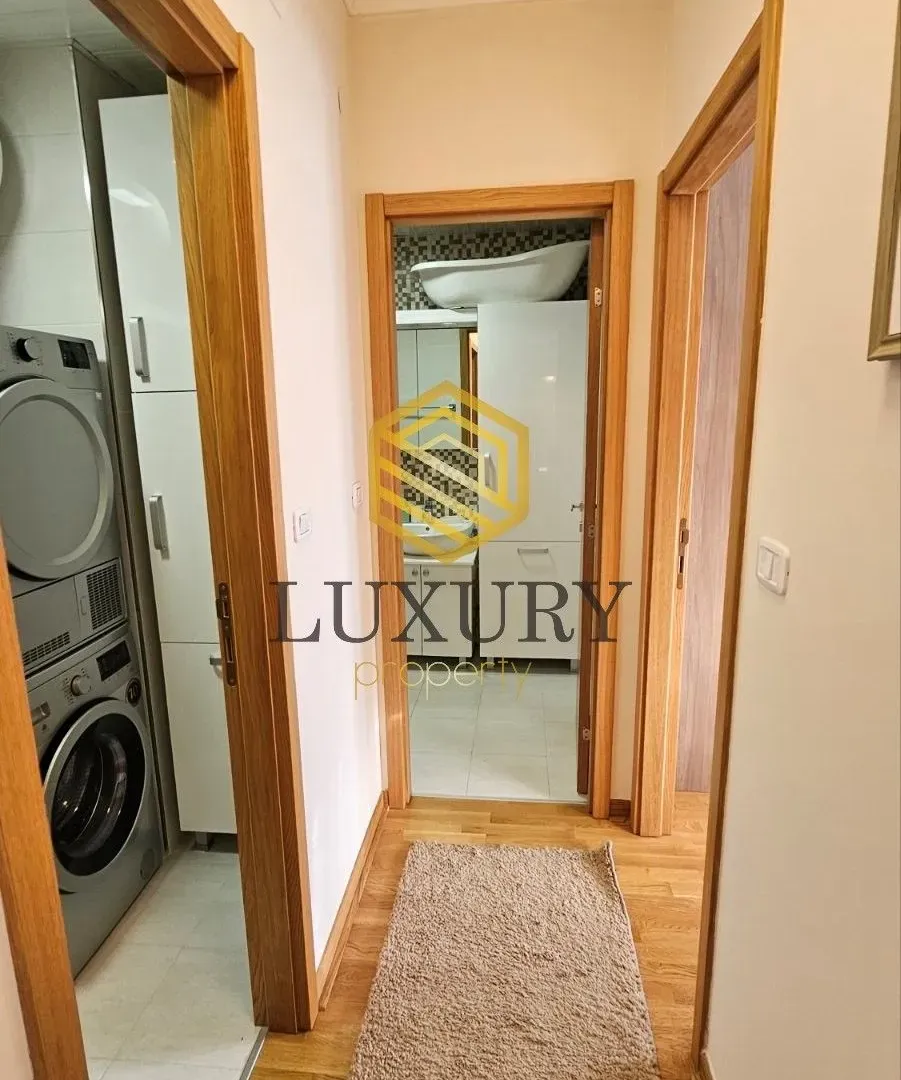 Rent, two bedroom apartment, 64m², City Kvart, Podgorica