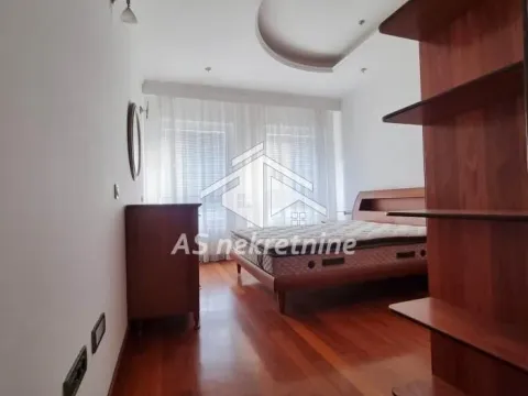 Rent, three bedroom apartment, 120m², Stari Grad, Beograd - image 15
