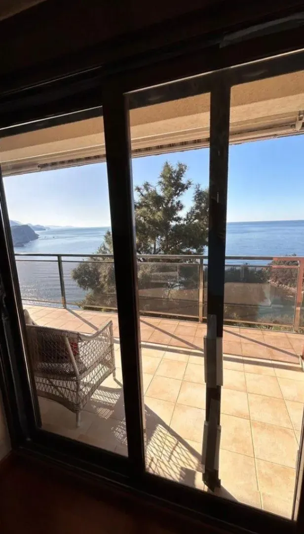 Sale, two bedroom apartment, 120m², Komoševina, Budva