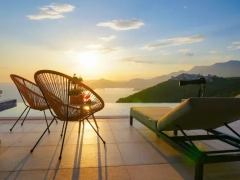 Prodaja, kuća, 420m², Blizikuće, Budva - image 11