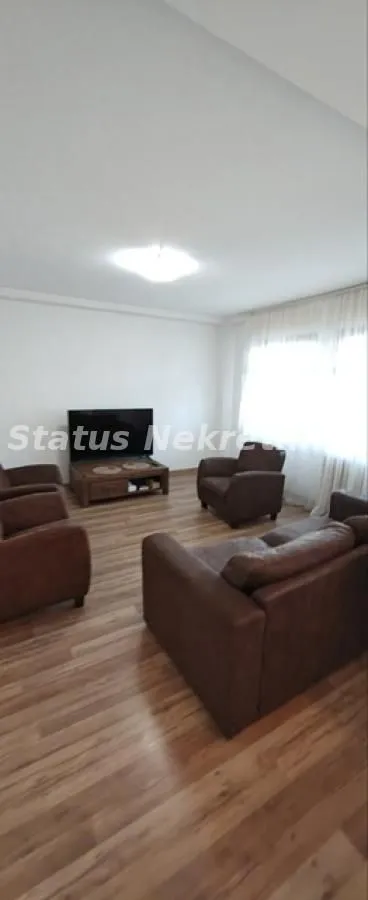 Rent, two bedroom apartment, 63m², Bulevar Oslobodjenja, Novi Sad Sve Podlokacije