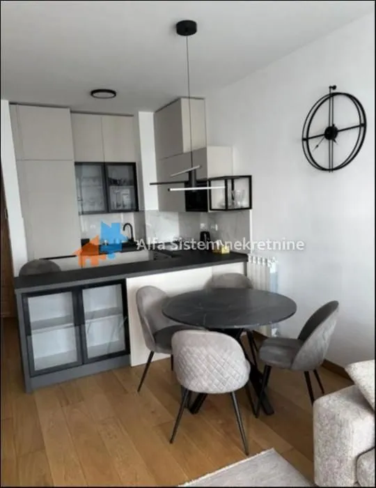 Rent, three bedroom apartment, 70m², Novi Beograd Blok 65, Novi Beograd Sve Podlokacije
