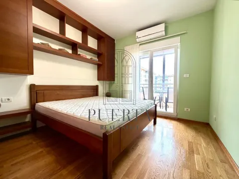 Rent, one bedroom apartment, 50m², City Kvart, Podgorica - image 8