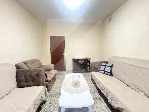 Izdavanje, dvosoban stan, 65m², Dalmatinska ulica, Podgorica - image 2