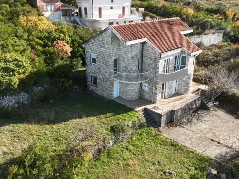 Prodaja, kuća, 210m², Sveti Stefan, Budva - image 1