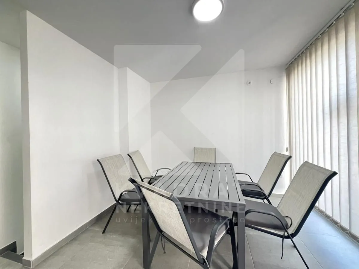 Rent, office space, 49m², Lepa Kata, Podgorica