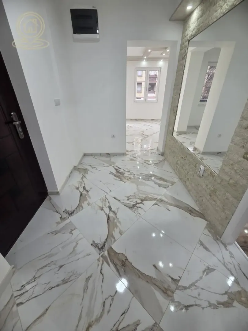 Prodaja, četvorosoban stan, 112m², Medijana, Niš