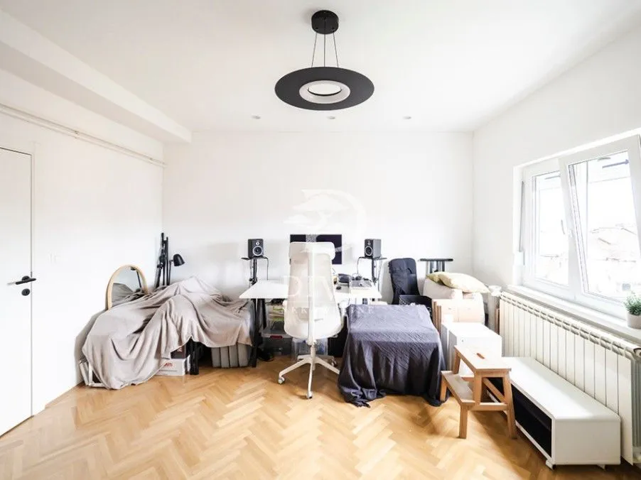 Sale, three bedroom apartment, 56m², Stari Grad, Beograd