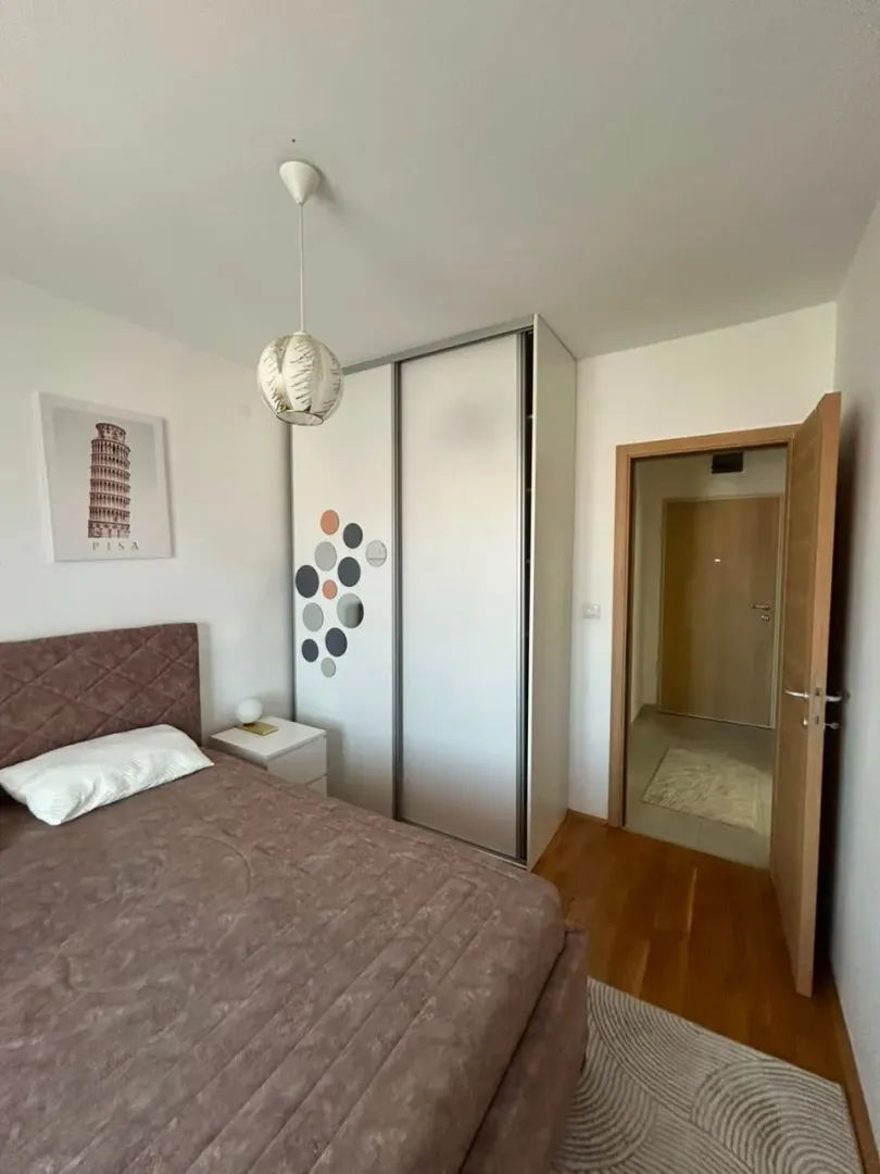 Rent, one bedroom apartment, 45m², Stari Aerodrom, Podgorica