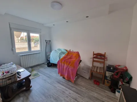 Prodaja, kuća, 107m², Podgorica, Crna Gora - image 16