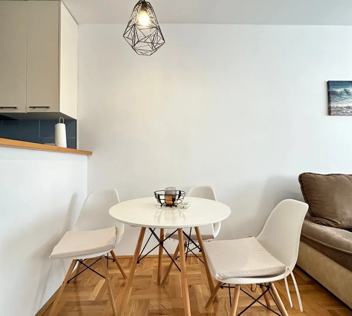 Izdavanje, jednosoban stan, 40m², Ljubović, Podgorica