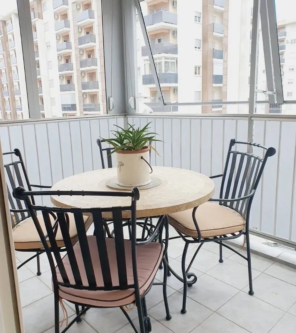 Rent, three bedroom apartment, 100m², City Kvart, Podgorica