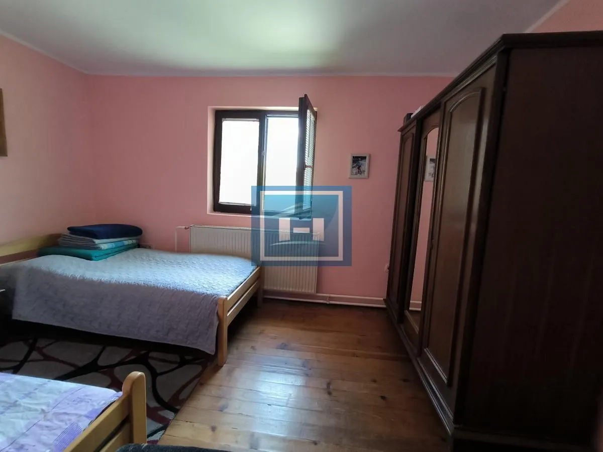 Sale, house, 250m², Ćuprija, Srbija