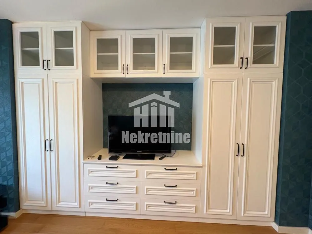 Sale, three bedroom apartment, 95m², Novi Beograd Blok 65, Novi Beograd Sve Podlokacije