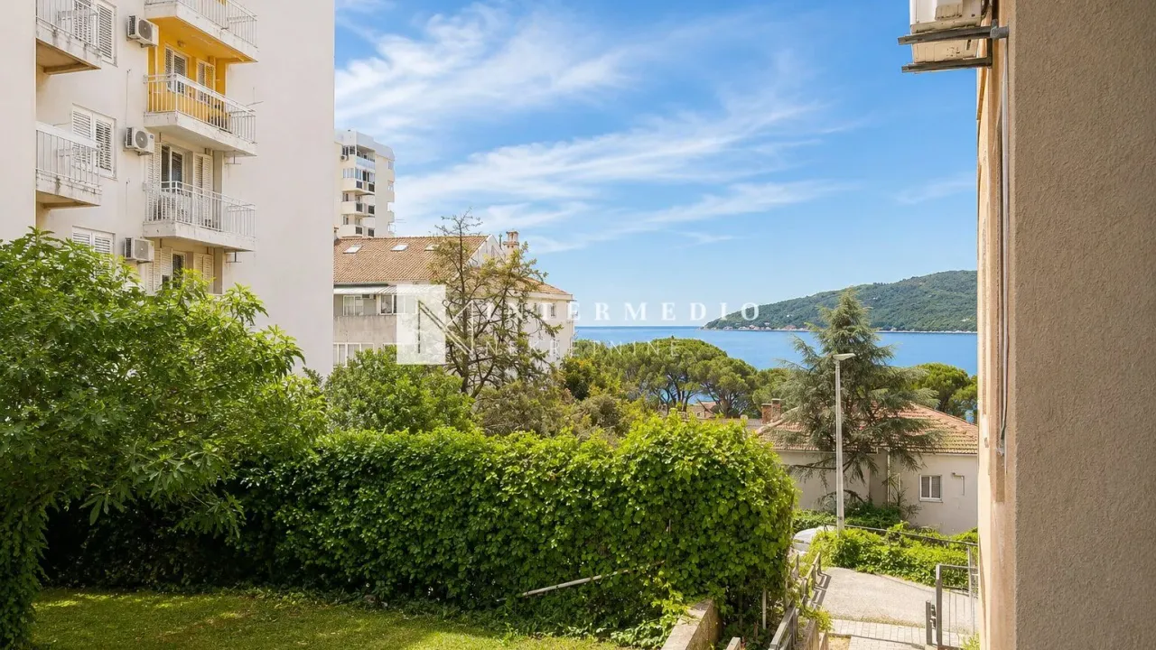 Prodaja, jednosoban stan, 56m², Topla, Herceg Novi