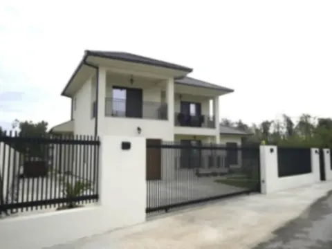 Prodaja, kuća, 212m², Tološi, Podgorica - image 2