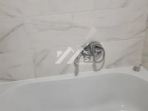 Prodaja, četvorosoban stan, 83m², Adamovićevo Naselje, Novi Sad Sve Podlokacije - image 10