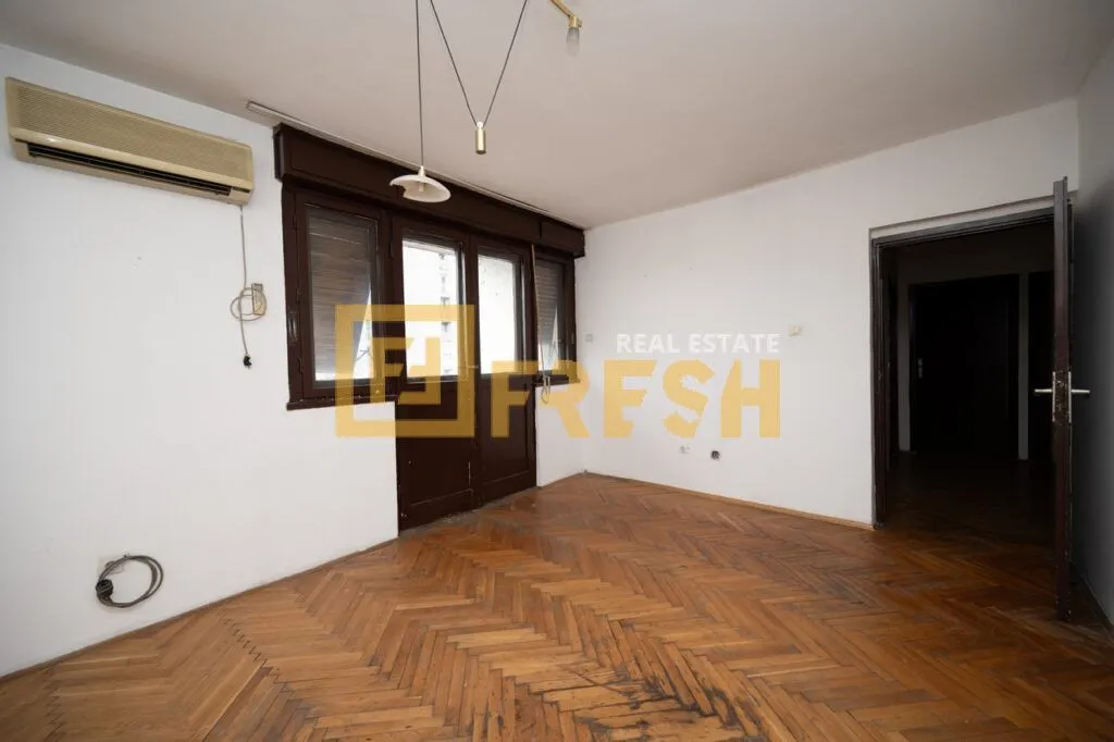 Prodaja, trosoban stan, 95m², Tuški Put, Podgorica