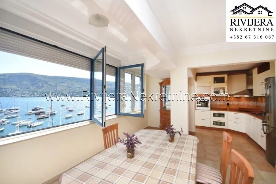 Prodaja, trosoban stan, 263m², Centar, Herceg Novi
