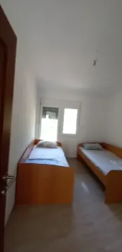 Prodaja, kuća, 180m², Sutomore, Bar - image 5