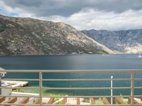 Sale, house, 584m², Stoliv, Kotor - image 7