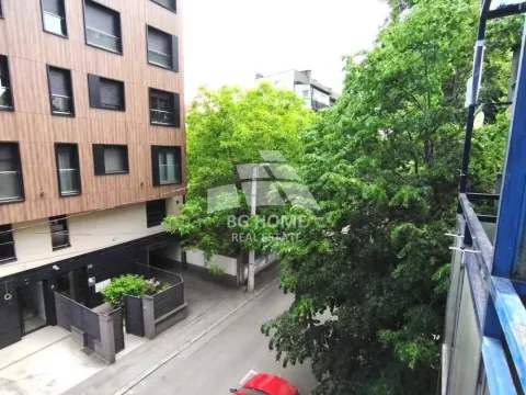 Izdavanje, trosoban stan, 87m², Južni Bulevar, Vračar Sve Podlokacije - image 20