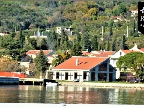 Sale, house, 200m², Kumbor, Herceg Novi - image 8