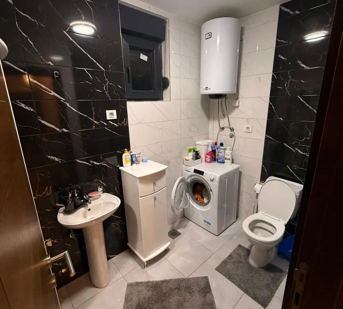Izdavanje, dvosoban stan, 60m², Zabjelo, Podgorica