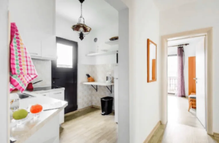 Izdavanje, kuća, 200m², Prčanj, Kotor