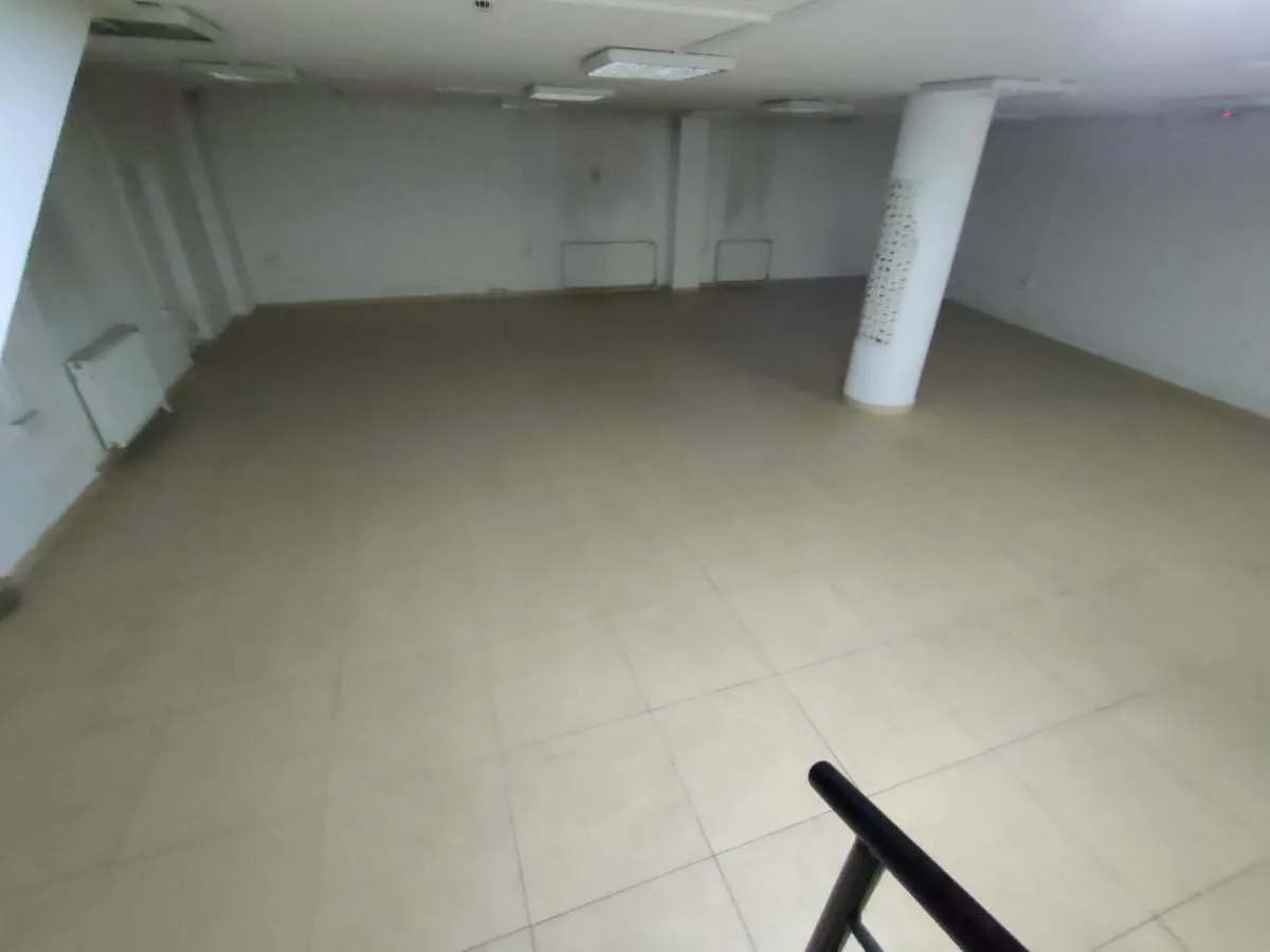 Sale, office space, 229m², Grbavica, Novi Sad Sve Podlokacije