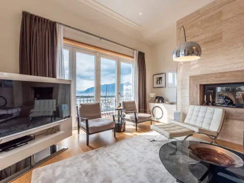 Sale, four bedroom apartment, 278m², Porto Montenegro, Tivat - image 10