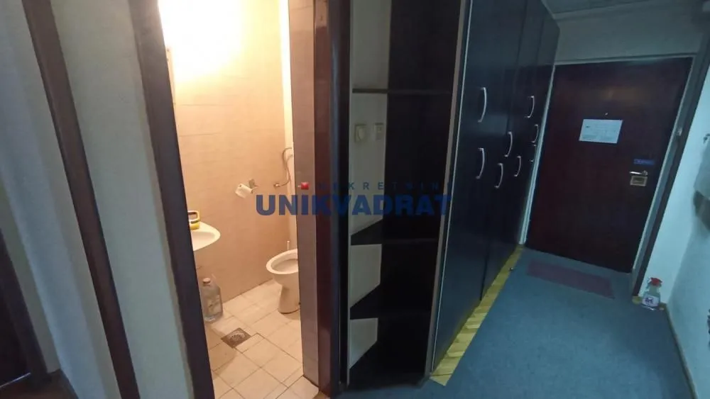 Rent, office space, 80m², Banovo Brdo, Beograd