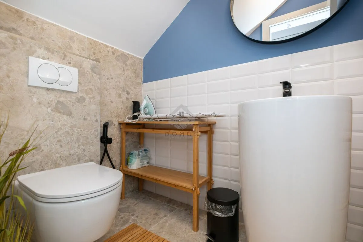 Izdavanje, kuća, 180m², Donja Gorica, Podgorica