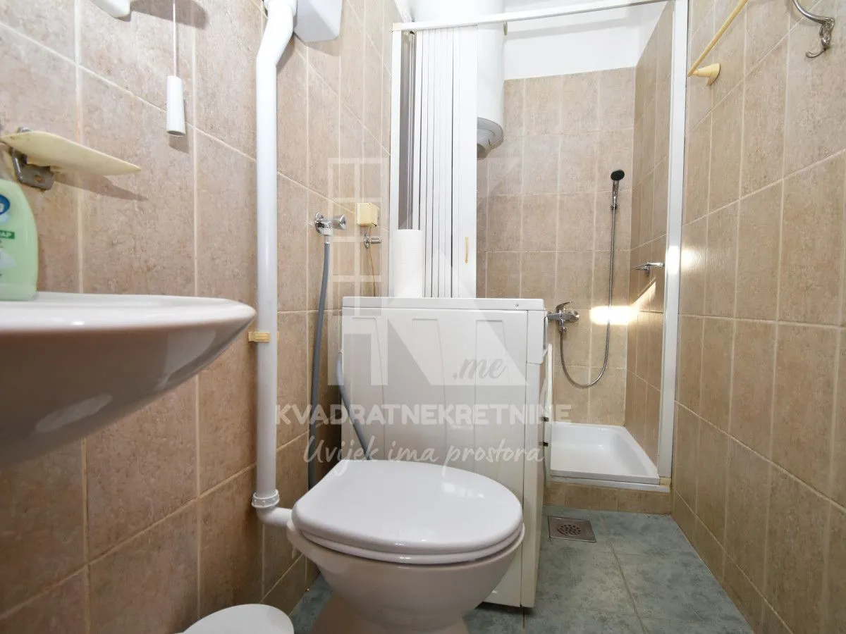 Prodaja, kuća, 160m², Murtovina, Podgorica