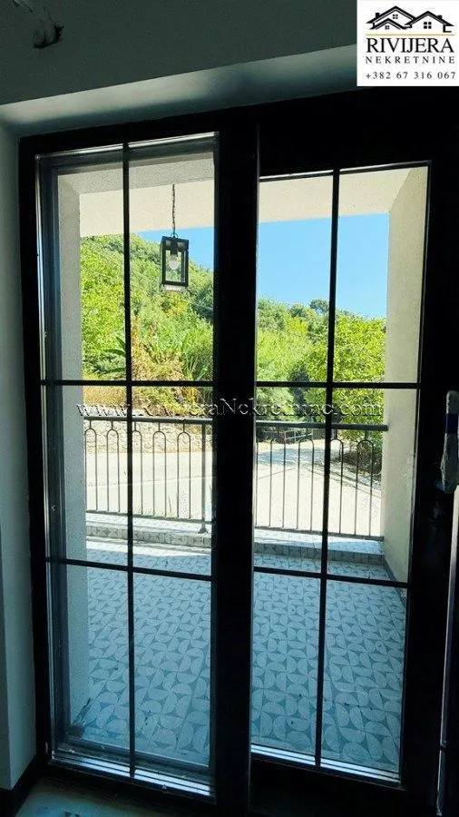 Prodaja, trosoban stan, 117m², Herceg Novi, Crna Gora