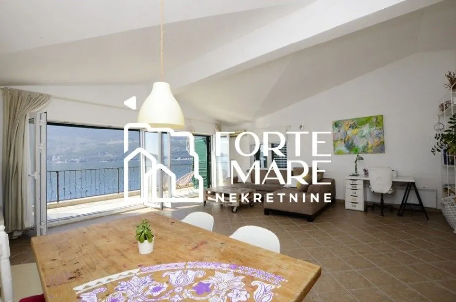 Prodaja, jednosoban stan, 81m², Herceg Novi, Crna Gora