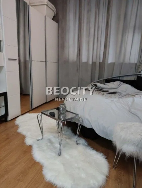 Izdavanje, stan, 25m², Vukov Spomenik, Zvezdara Sve Podlokacije