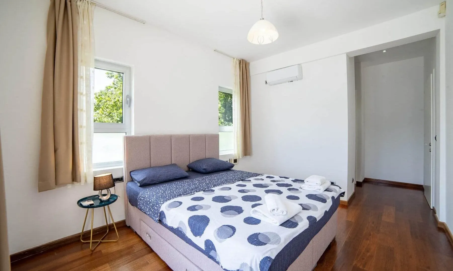Prodaja, kuća, 405m², Strp, Kotor