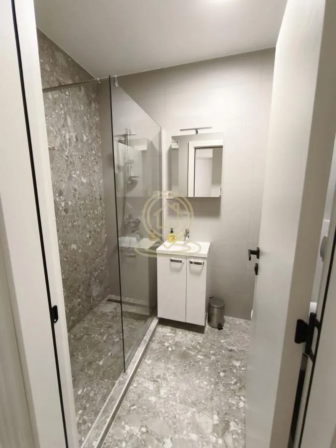 Rent, three bedroom apartment, 65m², Južni Bulevar, Vračar Sve Podlokacije
