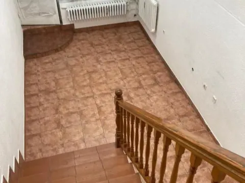 Rent, office space, 38m², Cara Dušana, Novi Sad Sve Podlokacije - image 2