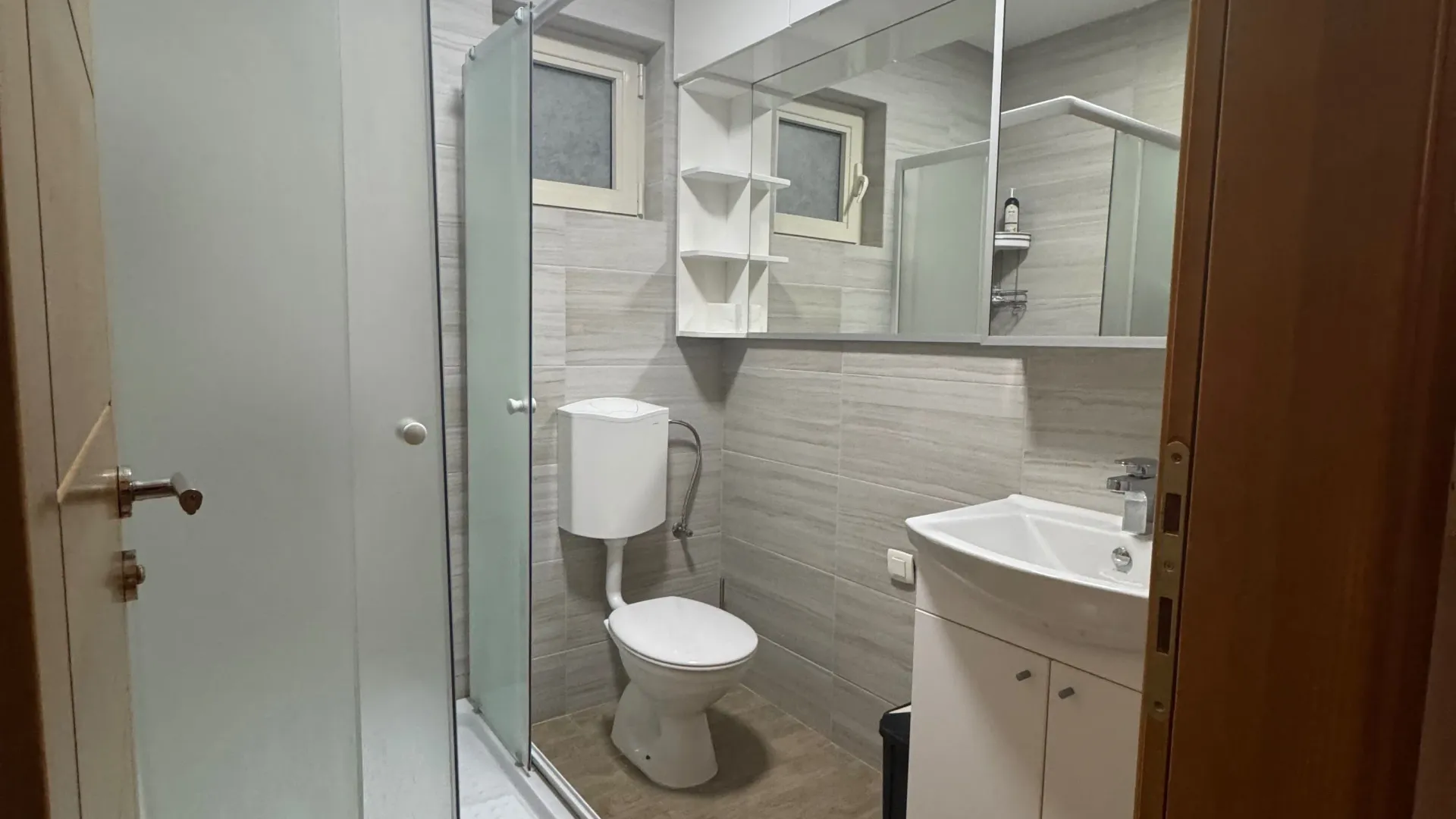 Stan-na-dan, dvosoban stan, 120m², Pržno, Budva
