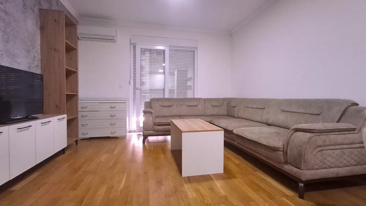 Izdavanje, stan, 57m², Ljubović, Podgorica