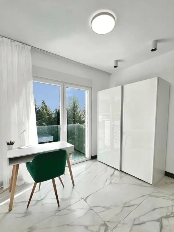 Prodaja, dvosoban stan, 72m², Bjeliši, Bar